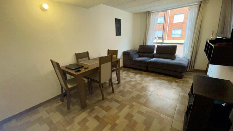 SE VENDE APARTAMENTO EN GRAN GRANADA