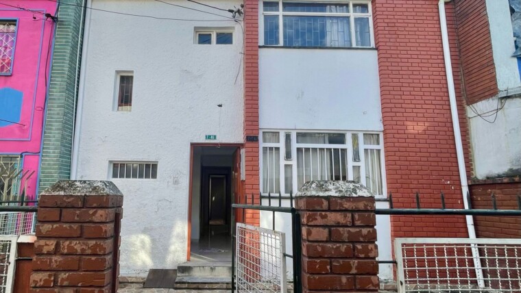 Se vende casa en calvo sur