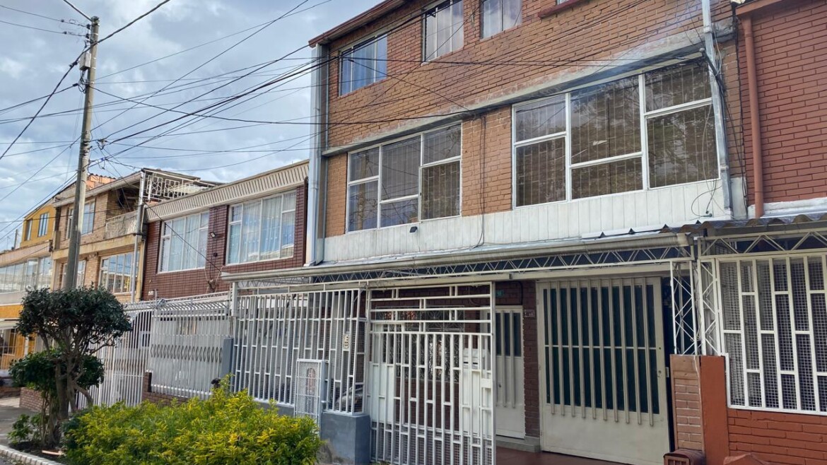 VENTA DE APARTAMENTO EN SANTA ANA SUR – BOGOTÁ! SUBASTA