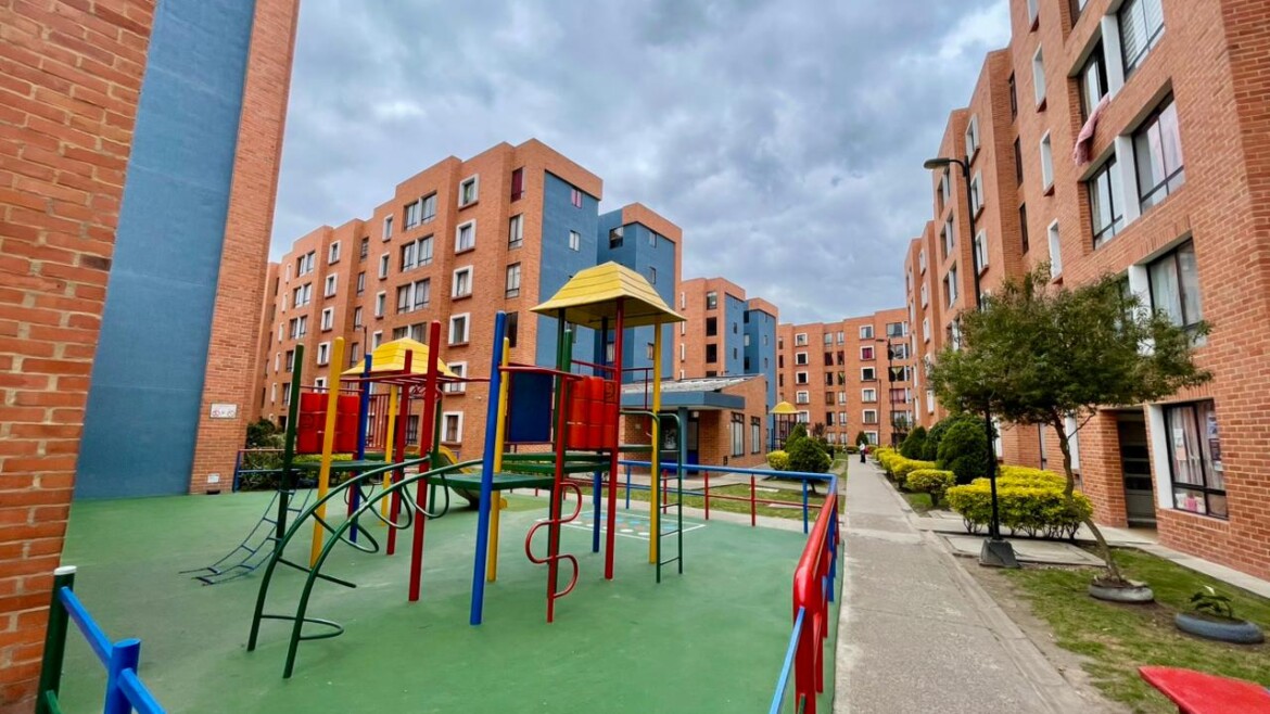 SE VENDE APARTAMENTO EN PALOROSA CIUDAD VERDE SOACHA CUNDINAMARCA