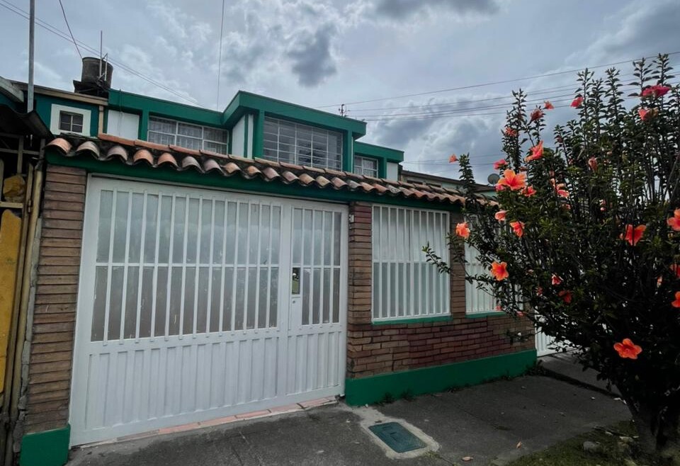 Hermosa casa en venta Barrio El Sociego — Bogotá– ¡Oportunidad de inversión! Calle 15 Sur # 8A – 15,