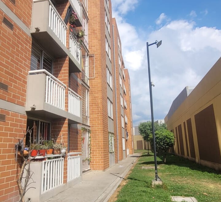 Hermoso Apartamento en Venta – Soacha, hogares de Soacha Conjunto Residencial El Futuro II – Torre 10, Apto 103