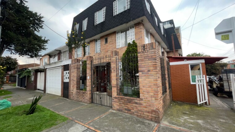 OPORTUNIDAD DE INVERSIÓN EN TEUSAQUILLO – CASA ESPECTACULAR EN LA ESMERALDA