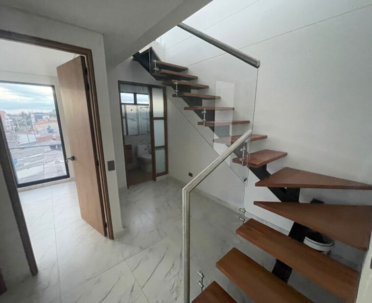 SE VENDE APARTAMENTO EN CIUDAD MONTES DUPLEX 140 M2